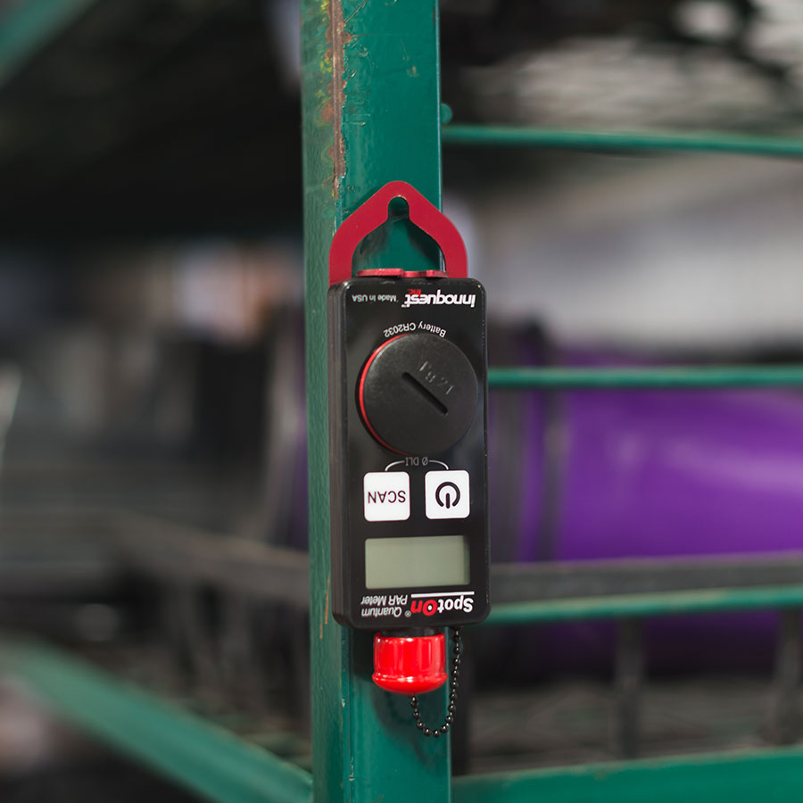 spoton-quantum-par-light-meter-magnet-mount-innoquest-2019